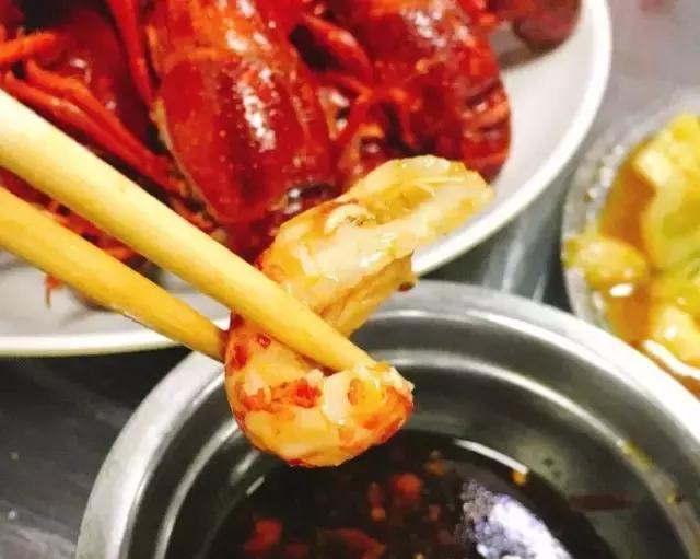 来武汉，你必须打卡的22条高人气美食街！