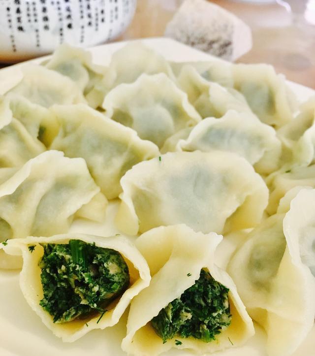 茴香饺子馅儿怎么调好吃？茴香菜水饺的家常做法