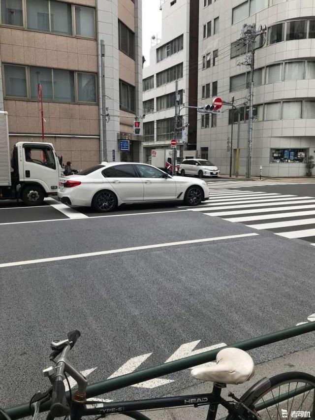 日本街上除了丰田就是奔驰！为何德系车在全球如此受欢迎？