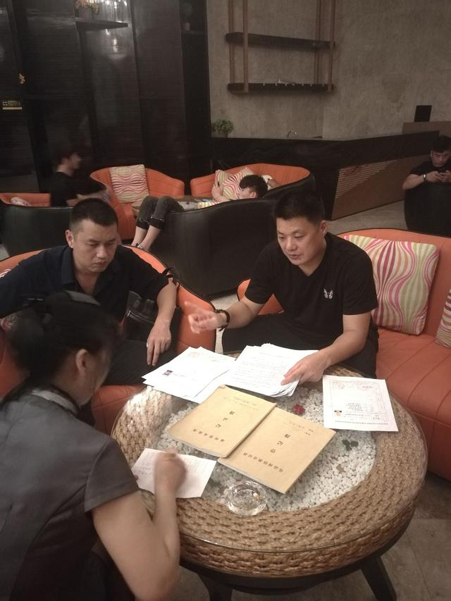 延安夜生活指南:安全娱乐的街道选择