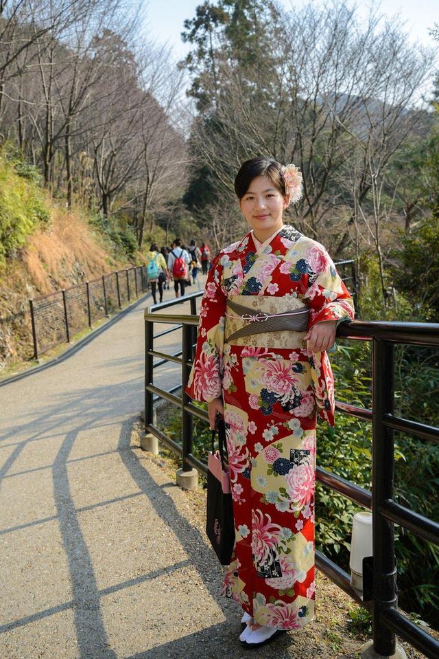 日本京都的秘密：镜头里穿和服的女人，一半以上是中国人！