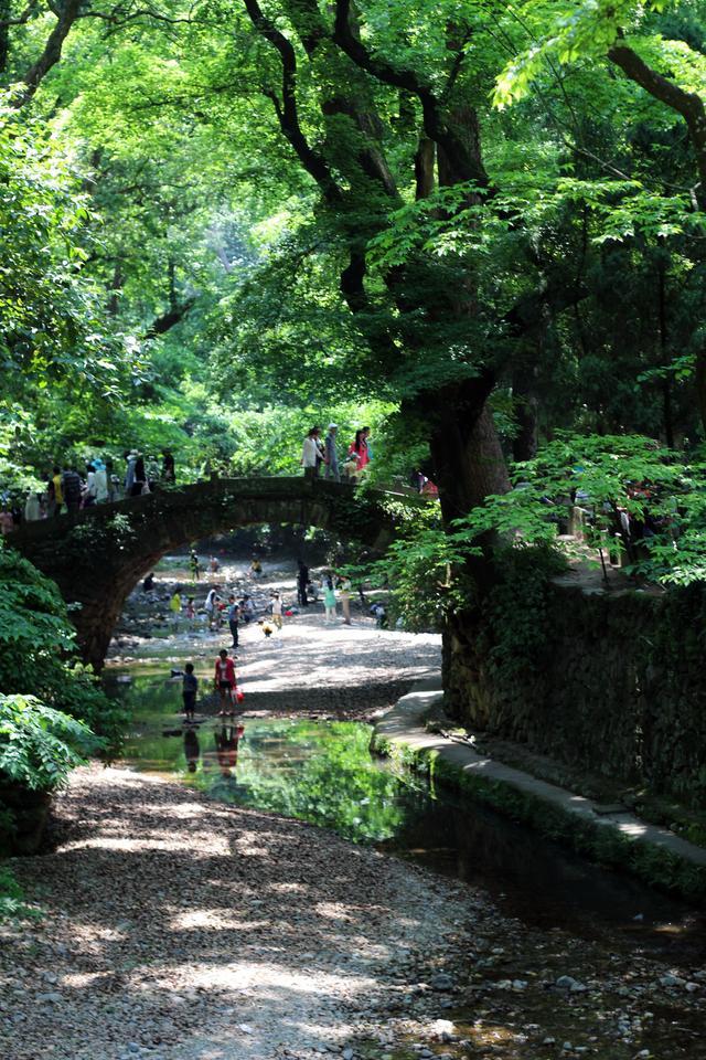 “大中国清之寺”