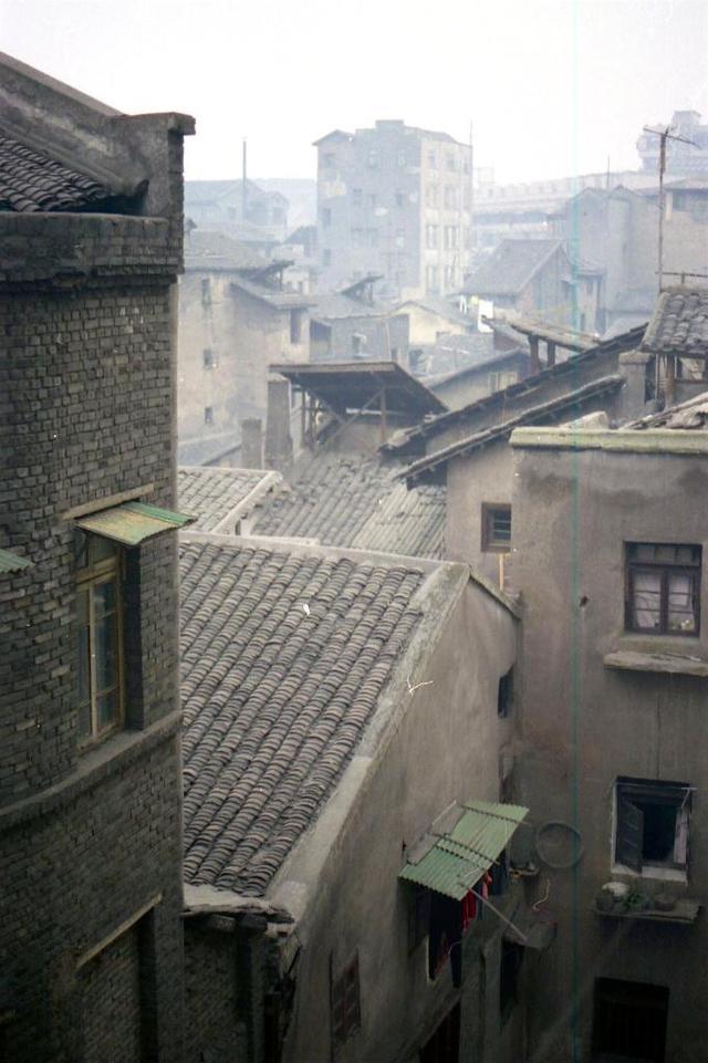 1988年的重庆老城是这样！这就是最真实的写照，你一定不知道