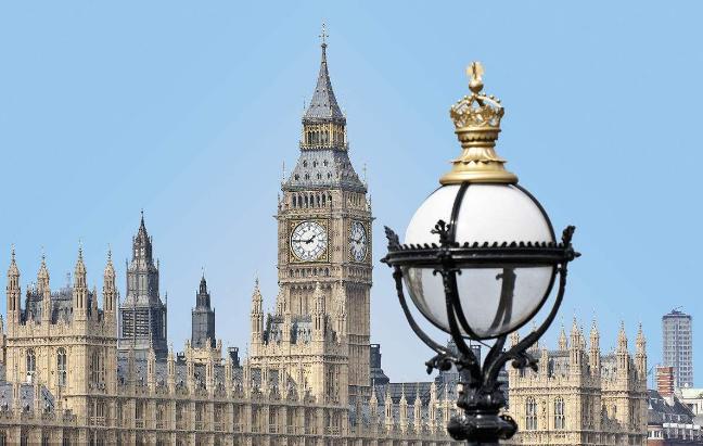 英国用户如何充分利用WhatsApp的多功能特性