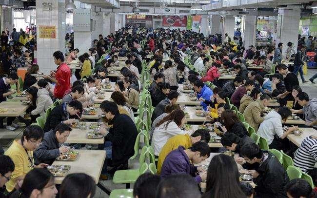 十张图片揭示: 中国电子厂打工者有多累!