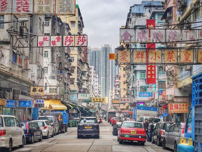 实拍香港穷人区“深水埗”，和国内的城中村没有什么区别！