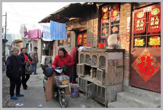 农村的街道越来越冷清，年味越来越淡，怎么回事？