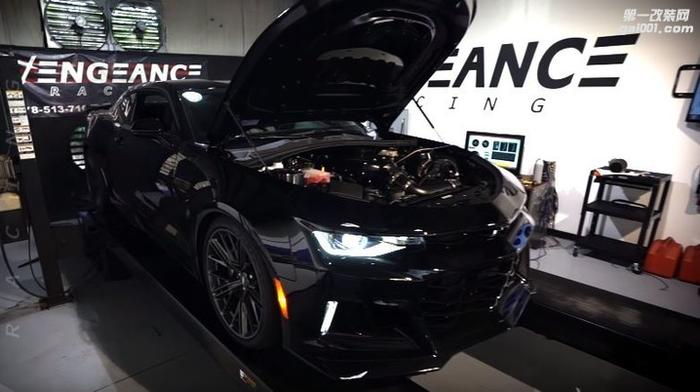 全球首款1,100马力的2017款雪佛兰Camaro ZL1