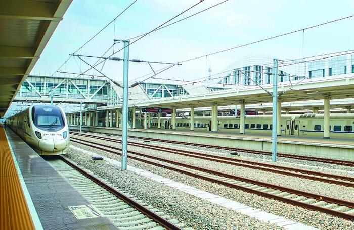 中国里程最短的高铁线路，9分钟就到站，这么短的原因是什么？