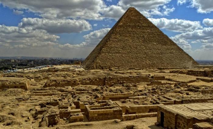 埃及的第四王朝, 金字塔时代