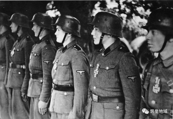 “抗拒从严、回家过年”的死硬纳粹：武装党卫军“装甲迈尔”小传