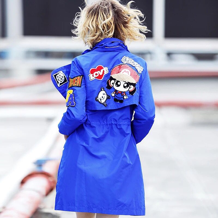 风衣外套搭配就选收腰款,无论长短准没错