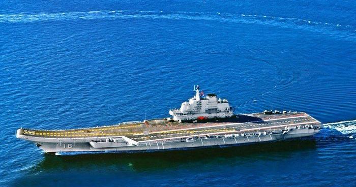 中国海军第一艘国产航母即将首航！它的舰载机在哪里呢？