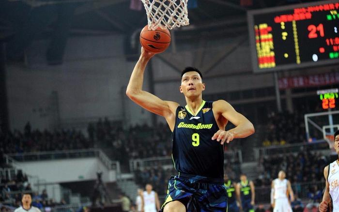 谁是中国篮球史上最强扣将？抱歉，有阿联在你们只能争第二！