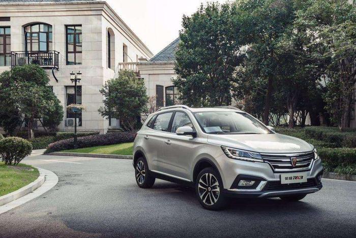 “大中小”号即将凑齐，荣威2018推4款SUV