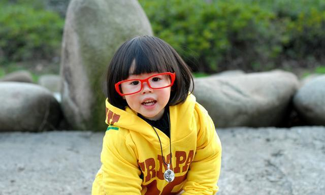 阿牛近照和老婆已秘密离婚多年 为整牙齿花100万