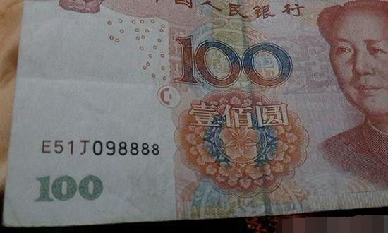 量子纠缠速度起码是光速的10000倍,违反相对论了...