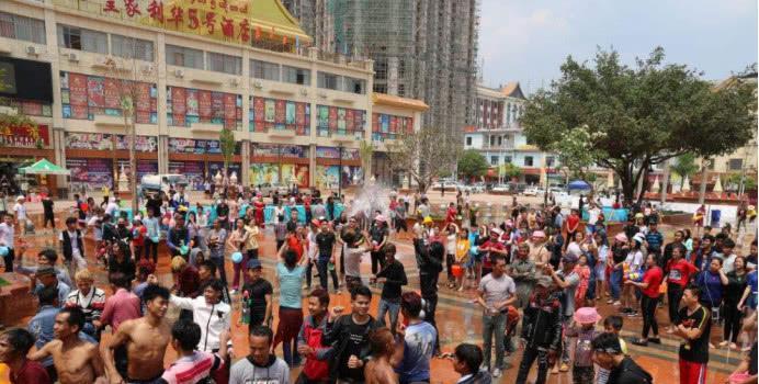 果敢地方不属于中国，当地人却说：首都是北京，想要去首都旅游
