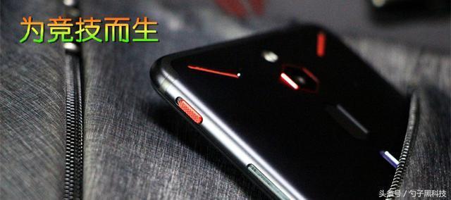 “虽为电竞而生，但却不忘初心！”RedMagic OS体验篇
