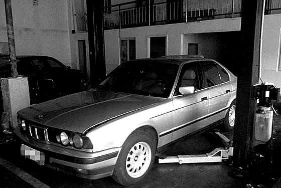 26年后，买了儿时心心念念的车子：他与1992年宝马5系的不解之缘