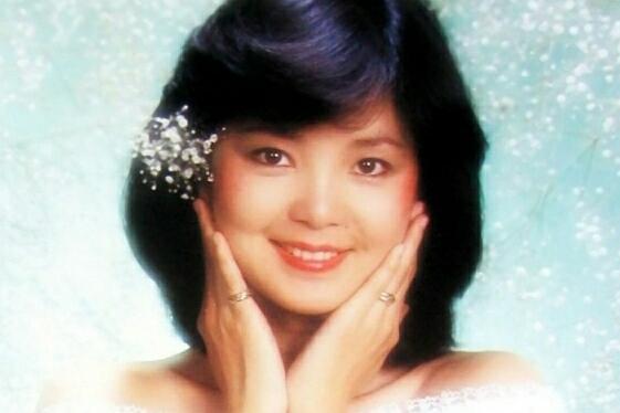 华语五大殿堂级女歌手，从颜值、实力到影响力，无人能与之媲美