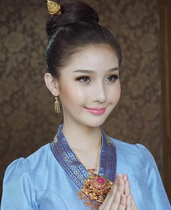 21岁泰国人妖, 成为“泰国最美人妖”