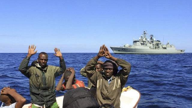 非洲此国，海盗猖獗，军阀混战，仍旧有很多驴友冒险前往