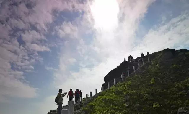 秋高气爽好登山，深圳这8座山等你来征服！