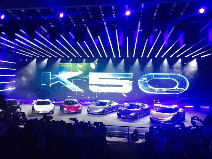 碳纤维车身4.6秒破百中国首款纯电动跑车前途K50售价为68.68万元