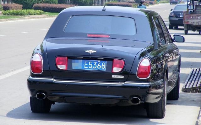最奢华的宾利，购置税可买一辆奔驰S320，创造中国三项纪录