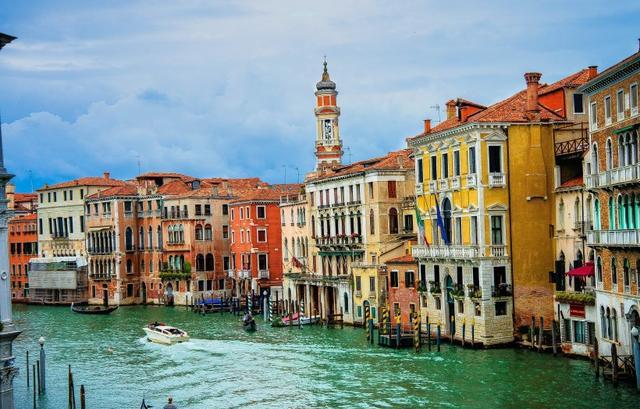 风景图集：以船为生的浪漫之城 意大利威尼斯水城