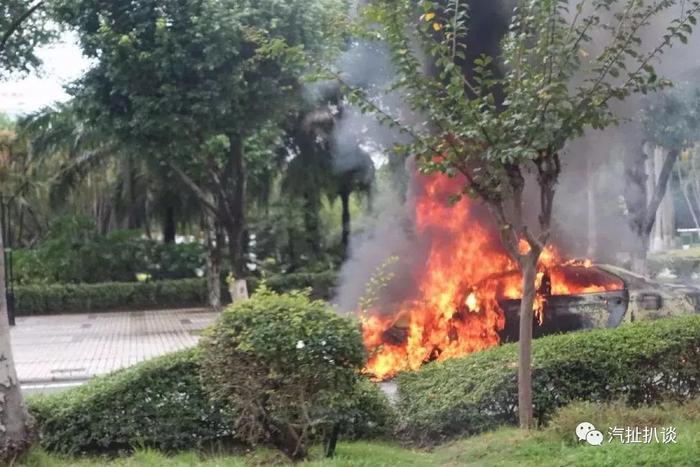 电动车车主们，你会担心车辆电池爆炸吗？