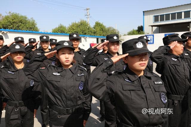 陕西蓝盾为全国安保输送人才  擒拿格斗小女生也威风八面