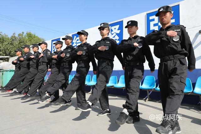陕西蓝盾为全国安保输送人才  擒拿格斗小女生也威风八面