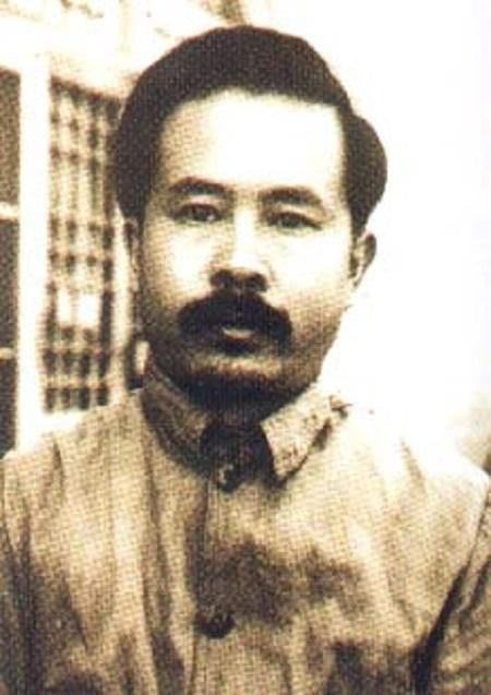 老一辈革命家任弼时的子女后代