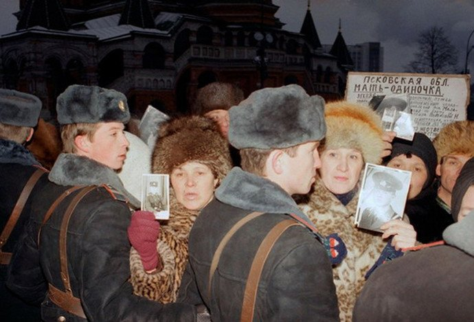 苏联解体原因剖析 社会主义发展启示