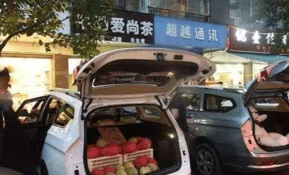 后备箱放水果被判“客货混装”？五菱宏光车主要倒霉了！