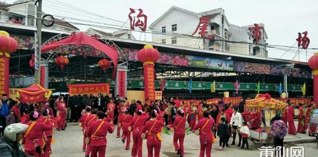 最新消息揭秘：厦门集美霞梧快餐200一次到底是真的吗