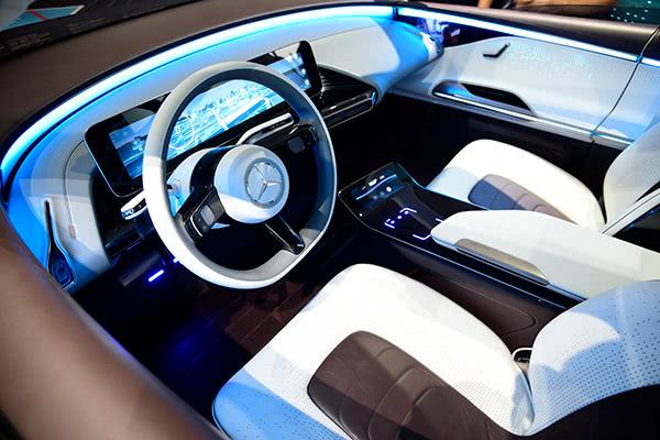 奔驰CES Asia推四项黑科技：AI、L5自动驾驶、数字大灯全都有