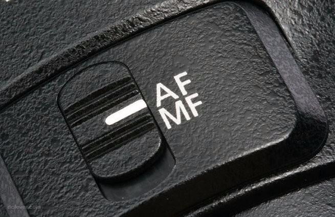 单反相机的对焦模式：MF AFC AFS AFA 各代表什么意思？