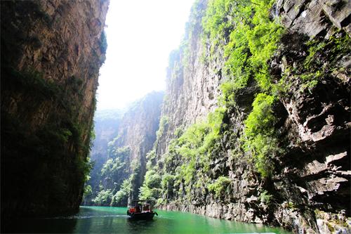 中国最美十大峡谷之一、三晋大地一颗耀眼新星：太行山大峡谷景区