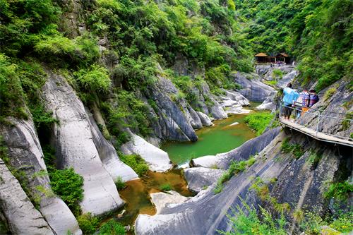 中国最美十大峡谷之一、三晋大地一颗耀眼新星：太行山大峡谷景区