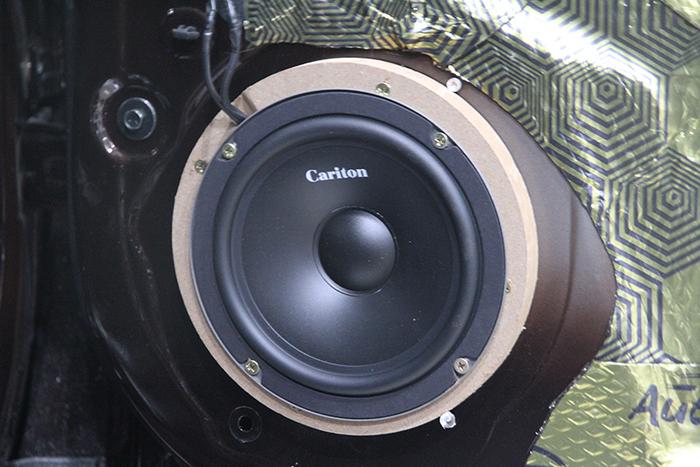 雷诺科雷傲汽车音响改装升级美国卡林顿KS165.2