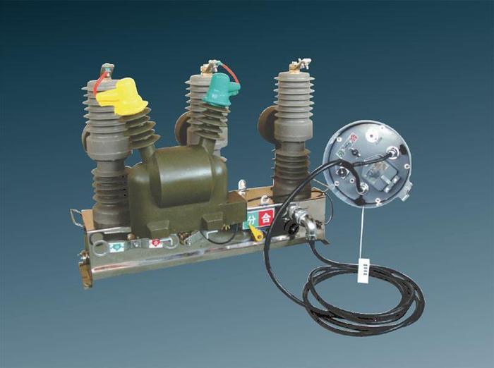 电气百科：高压交流断路器、油浸式铁心并联电抗器、悬式绝缘子