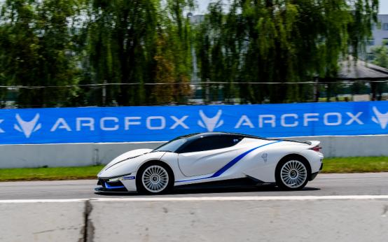 全球首款纯电GT超跑ARCFOX-7炼成记
