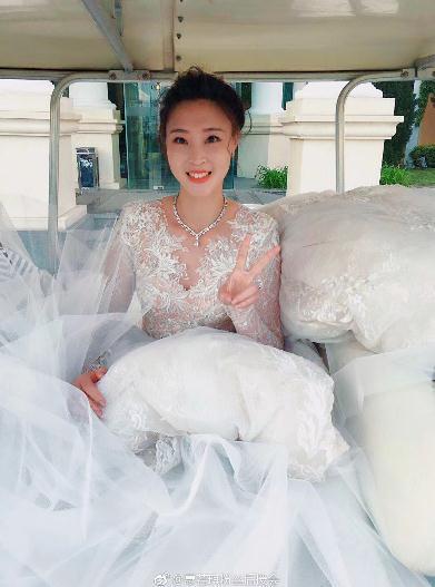 来了！惠若琪唯美婚纱照正式全曝光，排球女神成为最美新娘