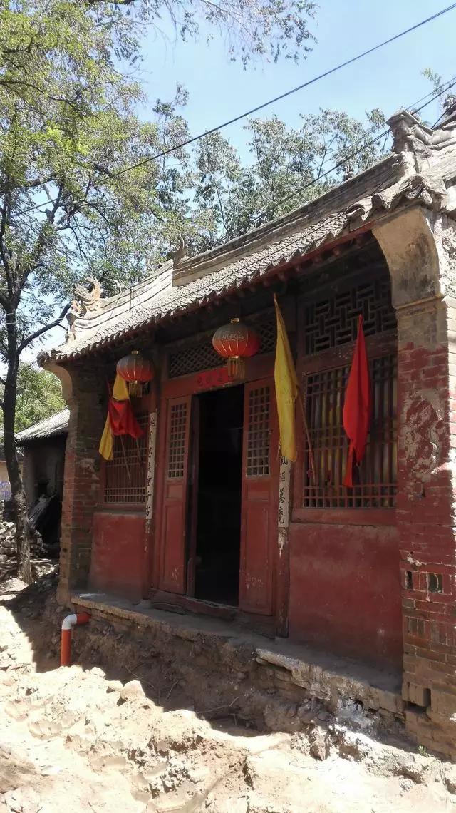 周天子葬身河南，为防盗墓建神秘八卦村