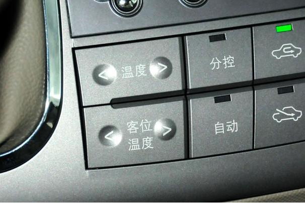 第一款全中文按键车，外观很帅，因一个原因，连续9月销量为零！