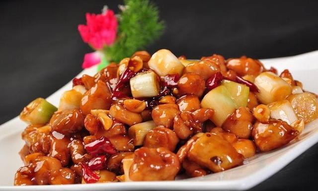 舌尖上的中国菜，盘点中国十大特产名菜，和你想的一样吗？