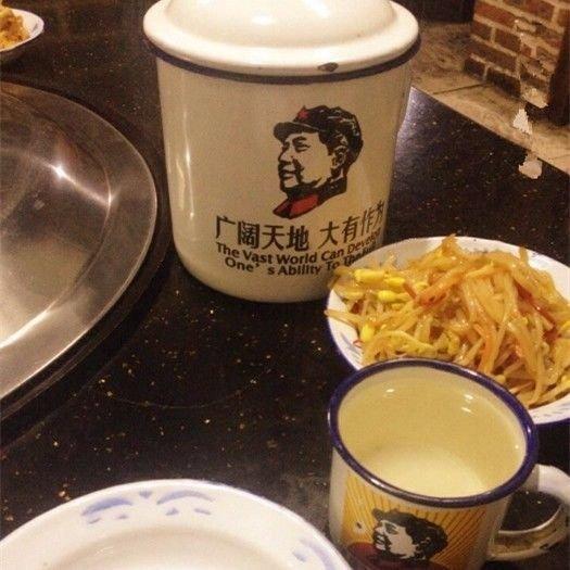 坐在哈尔滨炕头上吃的几家特色铁锅炖，地道东北味~